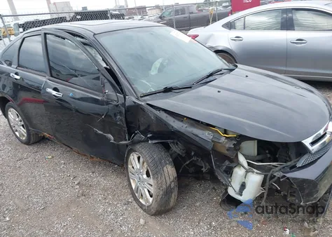 2010 Ford Focus Sel z USA, uszkodzony, nr VIN 1FAHP3HN4AW170026